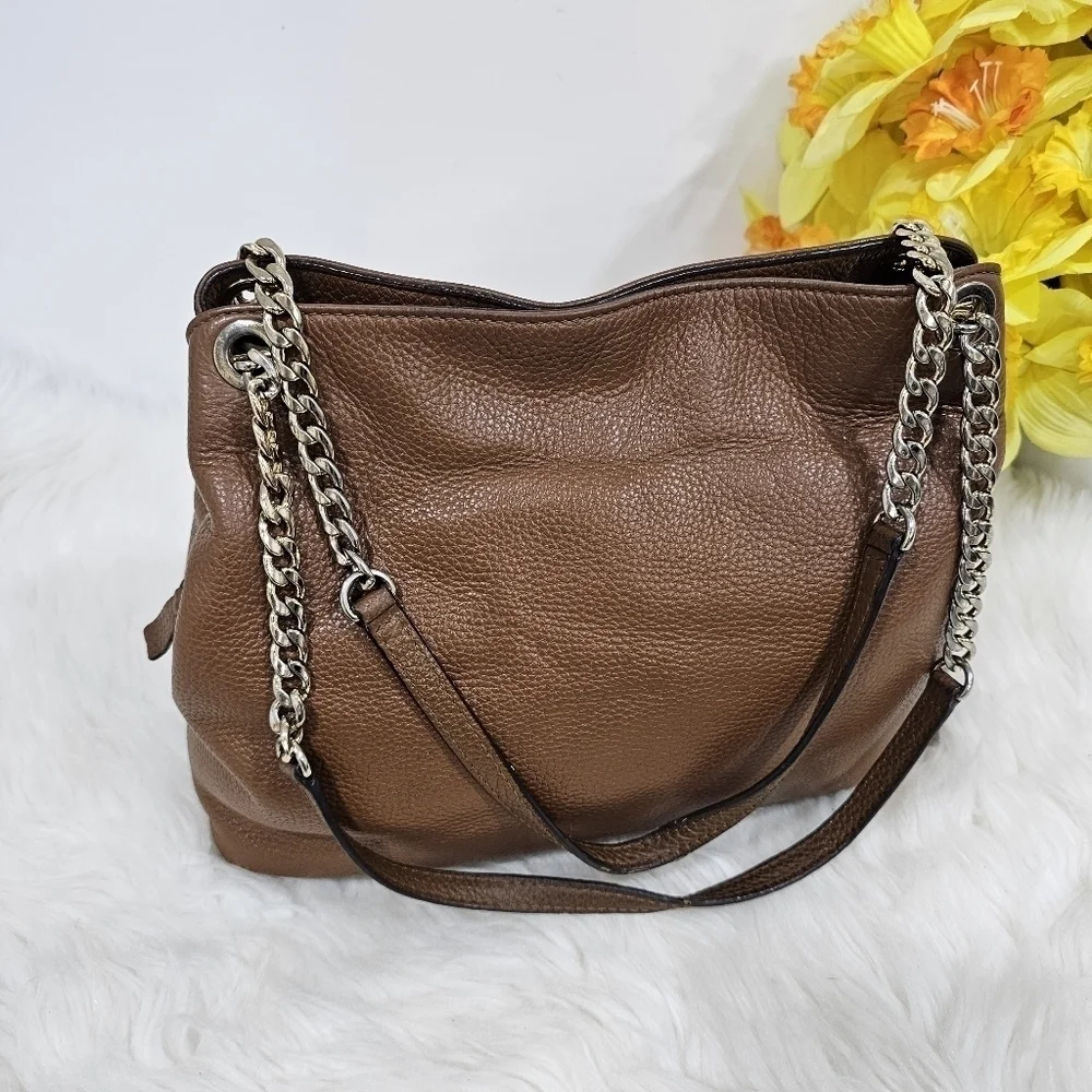 Michael Kors jet set large shoulder brown leather bag